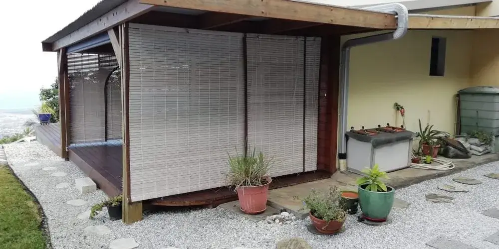 stores exterieurs maison